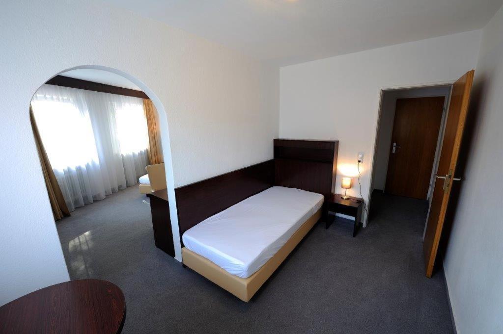 Hotel Zur Post Steimbke Екстериор снимка