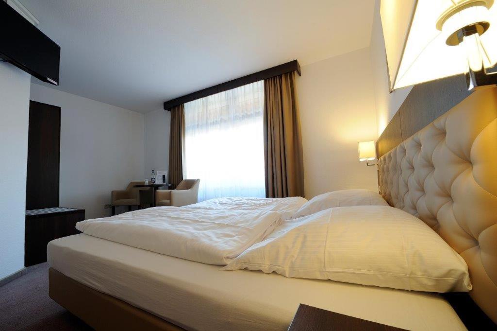 Hotel Zur Post Steimbke Екстериор снимка