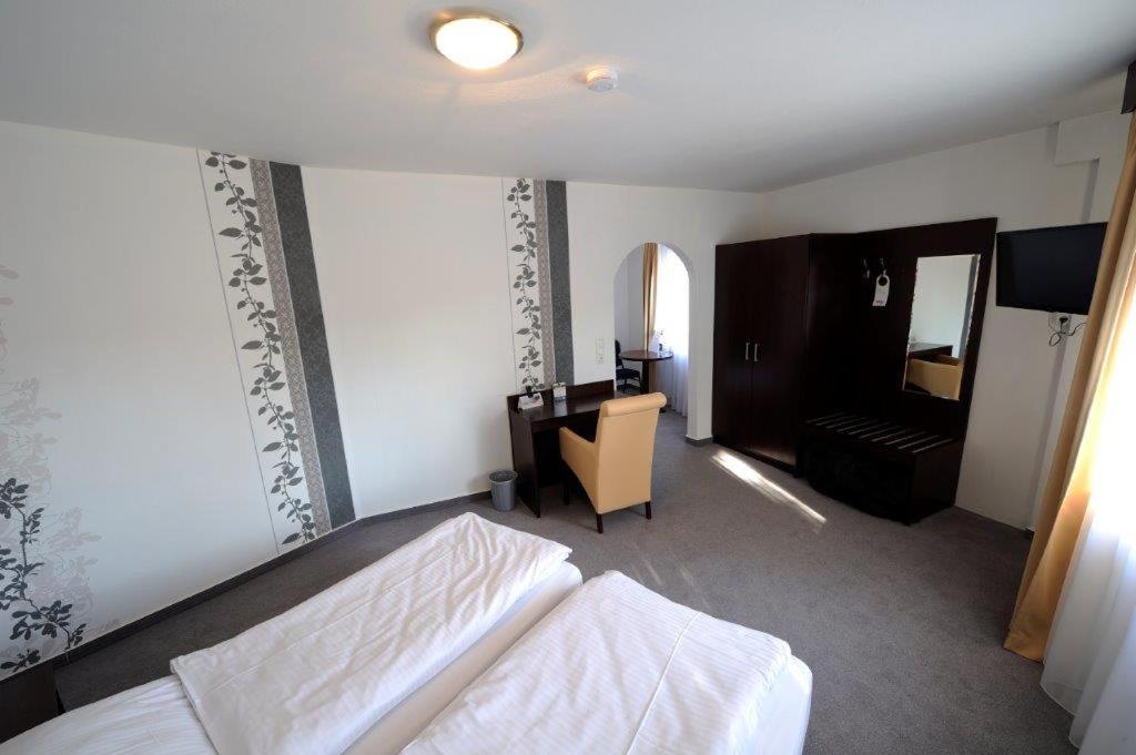 Hotel Zur Post Steimbke Екстериор снимка