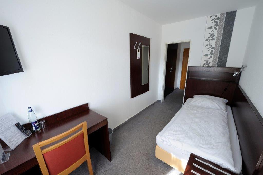 Hotel Zur Post Steimbke Екстериор снимка