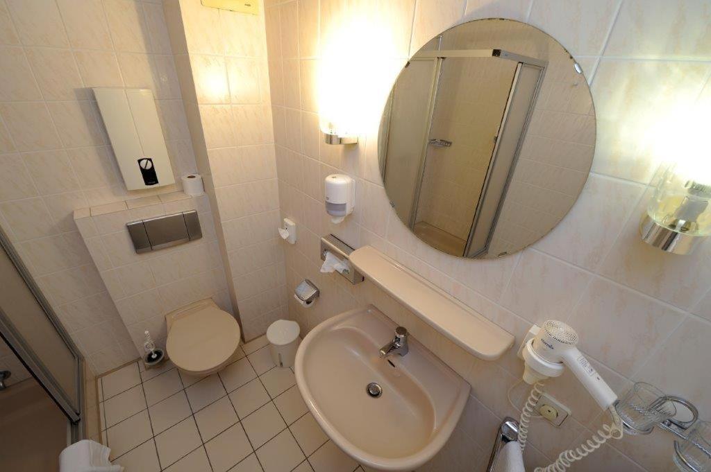 Hotel Zur Post Steimbke Екстериор снимка